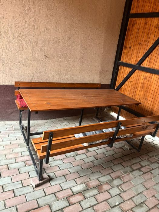 Masă cu bancă de grădină