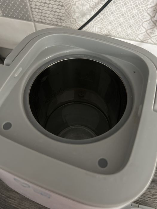 Aparat pentru incalzit apa lapte praf