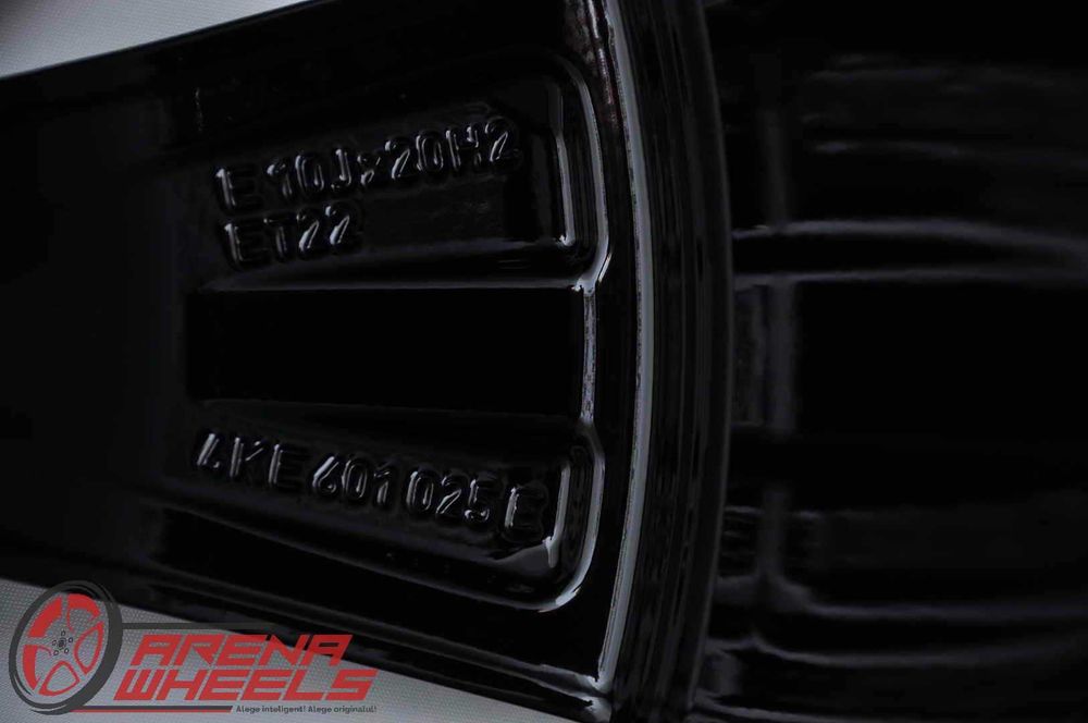 Jante Noi 20 inch Originale VW Touareg 3 CR R20 Negru Diamond Cut