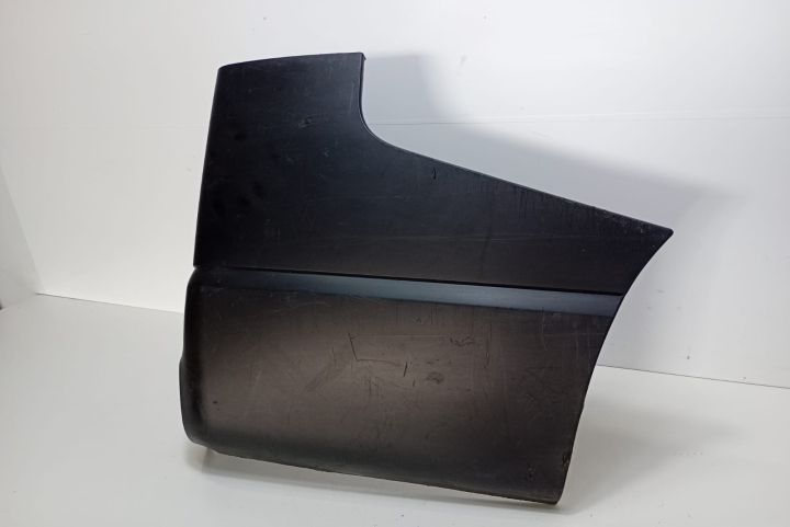 Flaps colt bara dreapta spate 850162827R Renault Trafic a 3-a