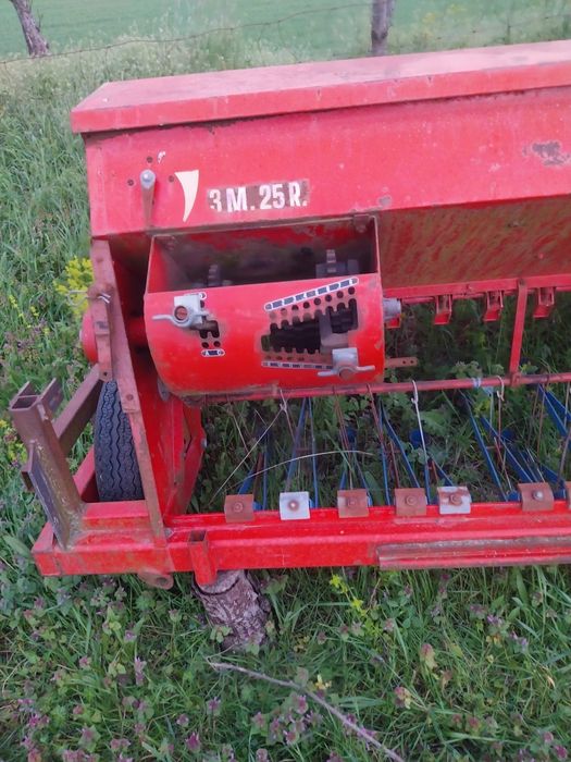 Semănătoare păioase