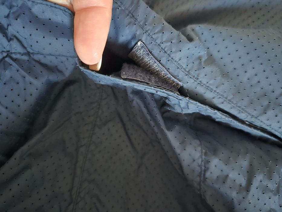 Geaca anti vant subtire H&M marime 158-164