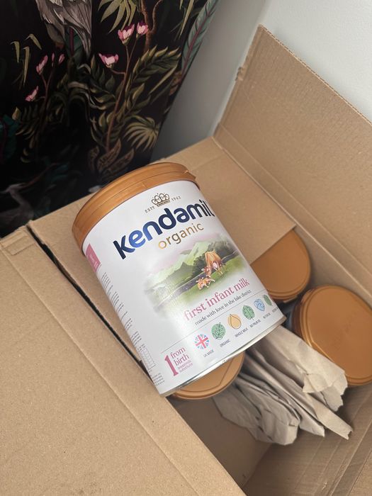 Английско Адаптирано мляко 0-6 месеца Kendamil