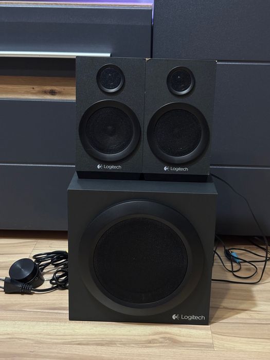Аудио система Logitech Z333 2.1 surround