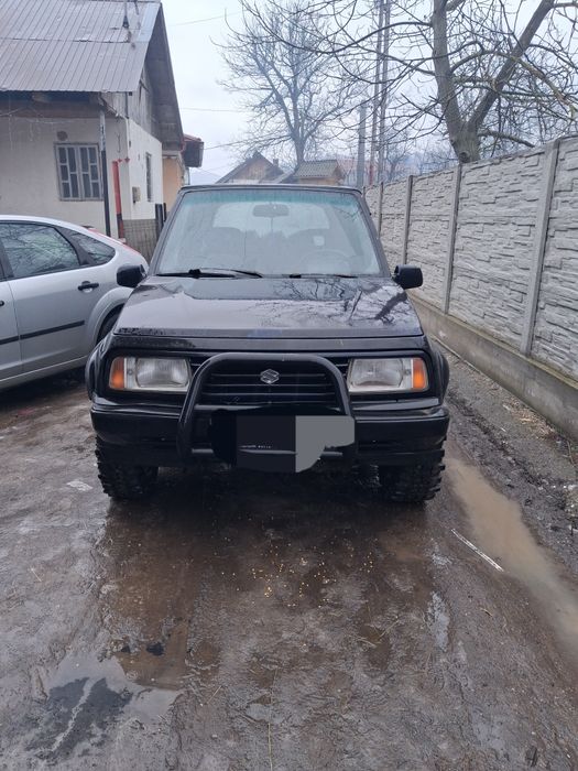 Vând Suzuki Vitara
