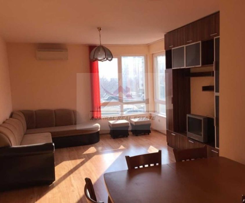 Дава се под наем Тристаен апартамент в Варна, Възраждане 1 - 101 кв.м за 600 € - Снимка #1