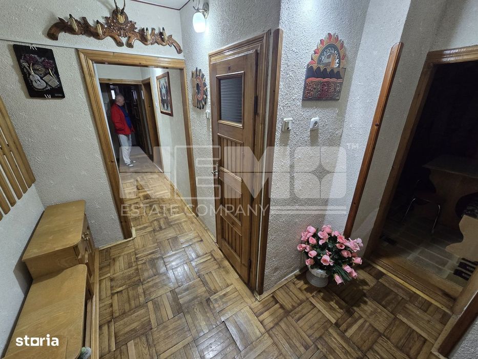 Apartament spațios cu 3 camere | Rădăuți