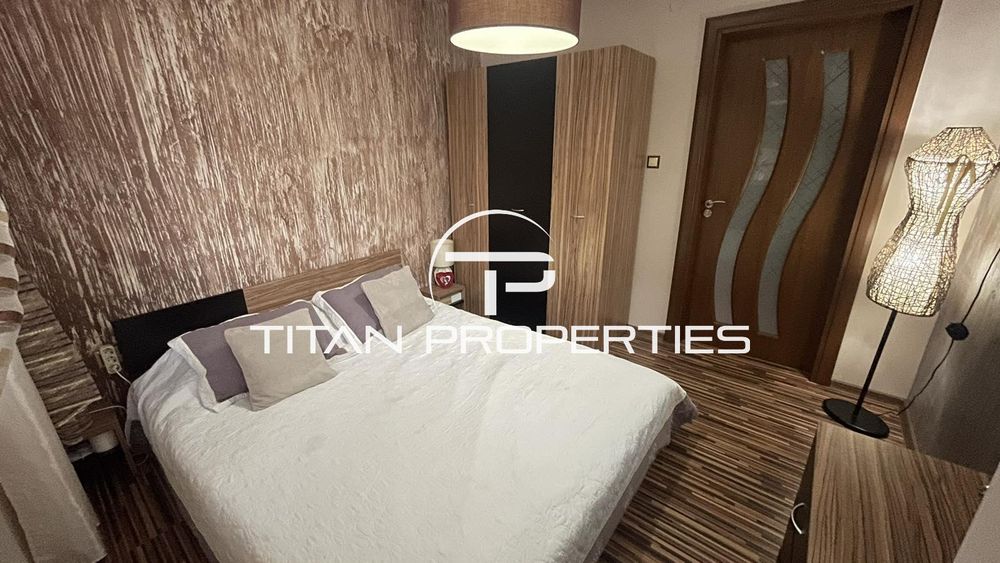 Продава се Къща в с. Дебелт, Област Бургас - 320 кв.м за 382 €/кв.м - Снимка #5