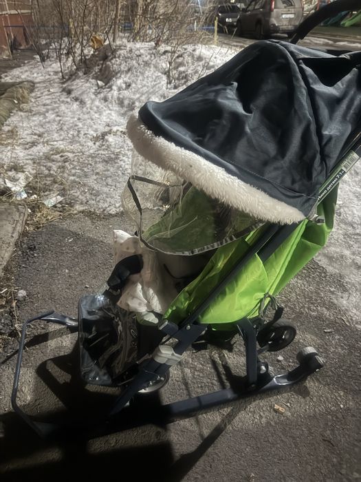 Санки - коляска в хорошем состоянии
