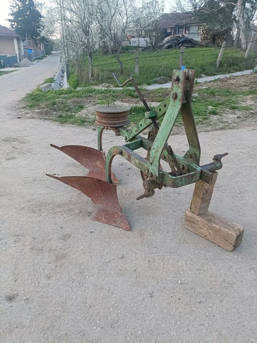 Plug Eberhadt cu 2 brazde