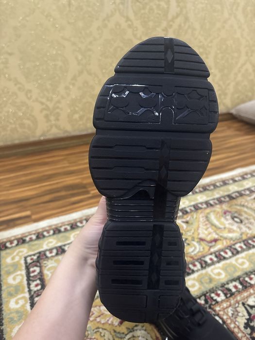 Мужские кроссовки