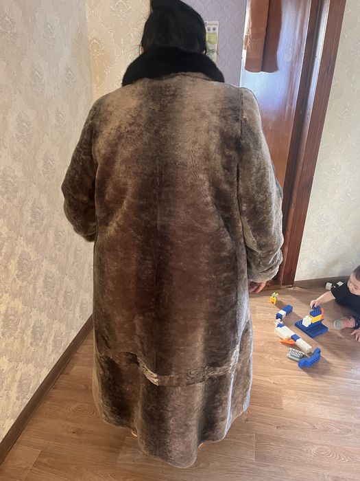 Продается мутоновая шуба
