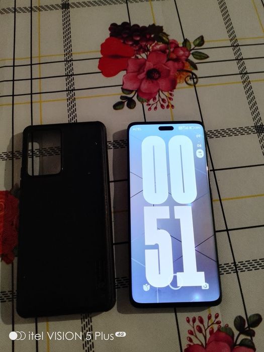 Xiaomi  HyperOS сатылады
