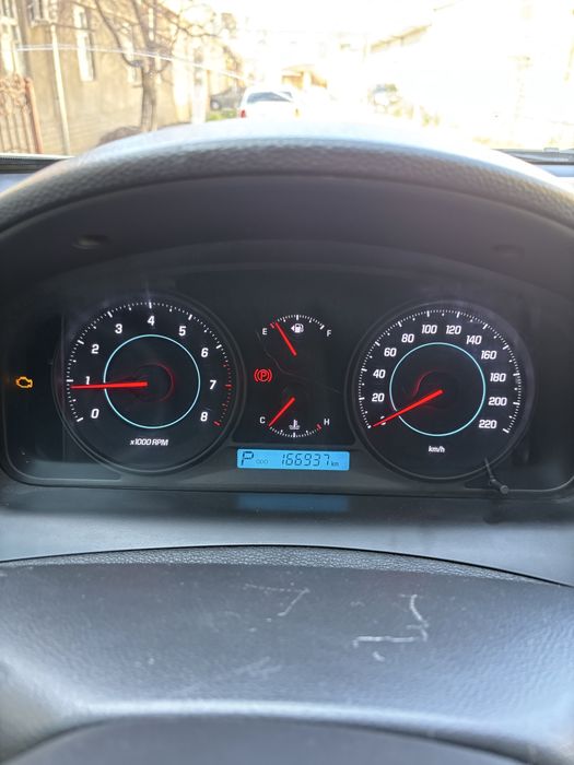Chevrolet captiva sotiladi