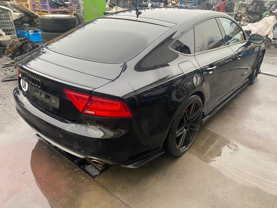 Dezmebrez audi a7 3.0d s-line/bara/far/usa/aripa/oglinda.capota/motor/