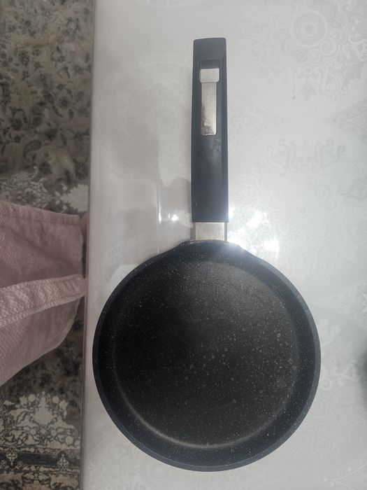 Набор кострюлей для дома