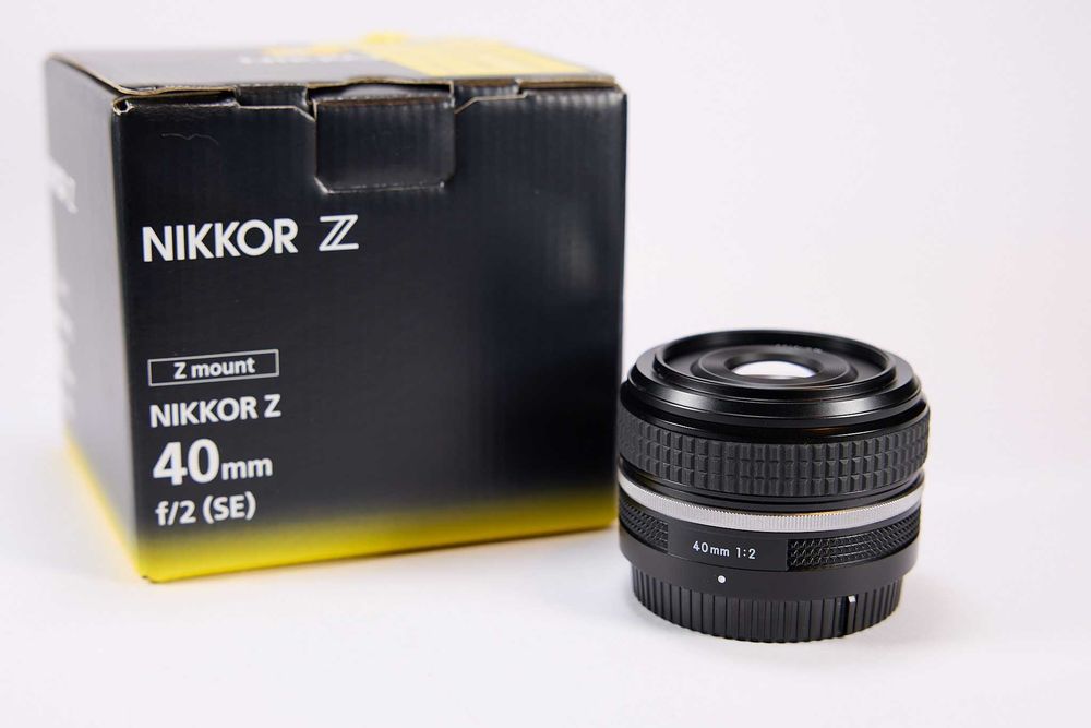 Vand obiectiv foto mirrorless Nikon Z 40mm f/2 SE, aproape nou! Garantie 5 ani!