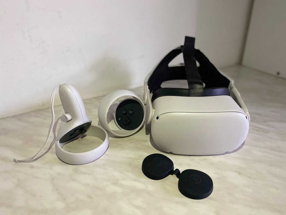 Meta Quest 2 Oculus VR 256GB + 2 Controllere + Elite Strap, stare bună