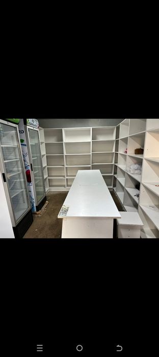 Polka satylady magazinge