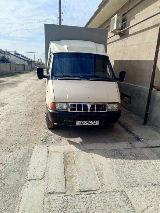 Срочна сотилади. Продаётся Газел.