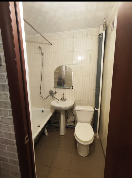 Продаётся 2х комнатная квартира