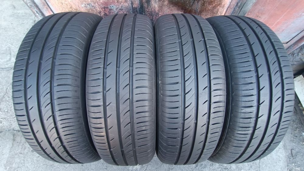 195/65/15 Kumho .