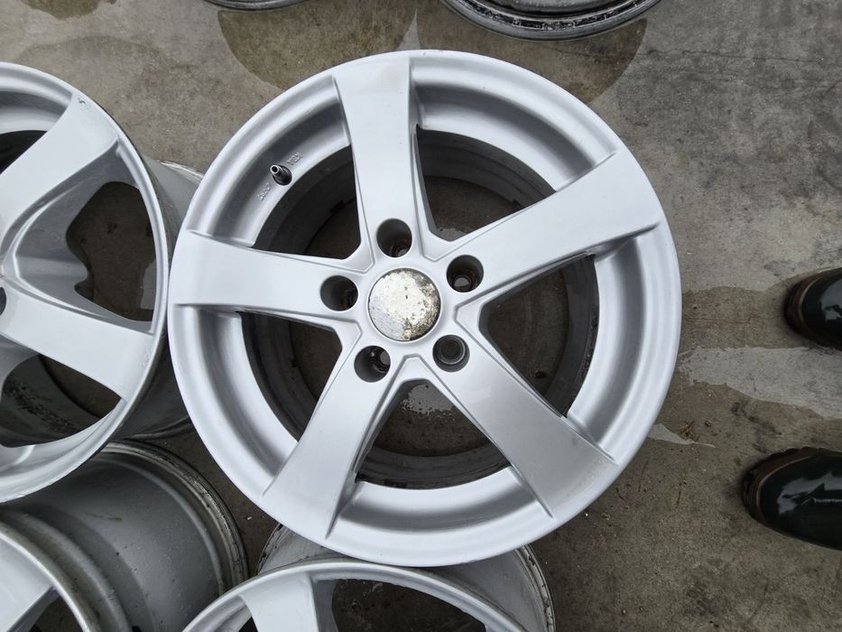 Джанти  5х112 R16 DEZENT ET40 7J KBA47687