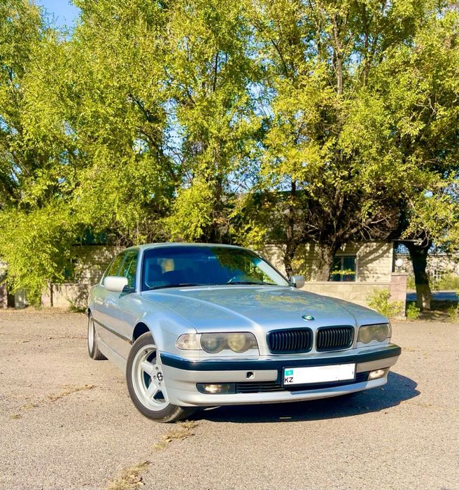 Продам BMW 7 в кузове Е38