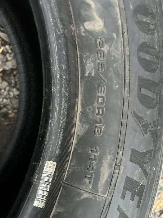 Продаю резину 265 60 R18
