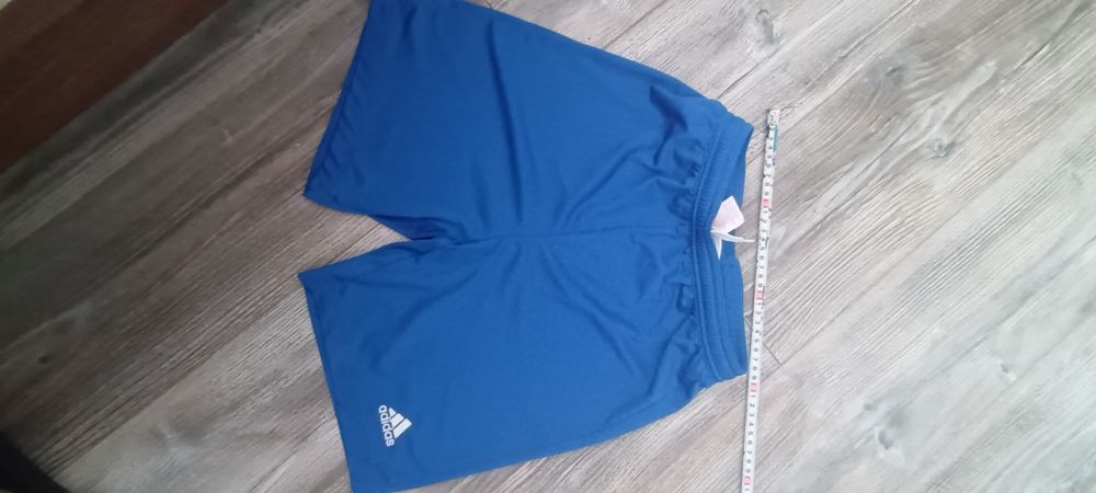 Оригинални тениска и гащета  за момче  12-14г.Nike и Adidas