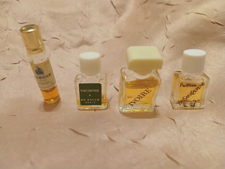 colectie de parfumuri vintage rare mini