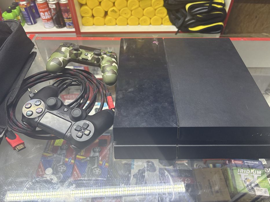 Продам пс4 ps4.