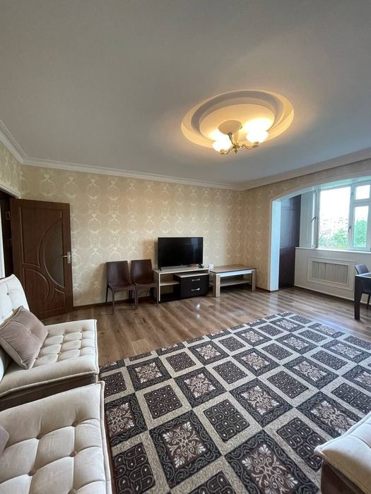 Гунча Тинчлик метро 3 комнатная не далеко рынок Чорсу