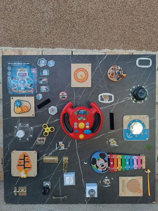 *Busy Board/Бизи борд по Монтесори - 90х90 *