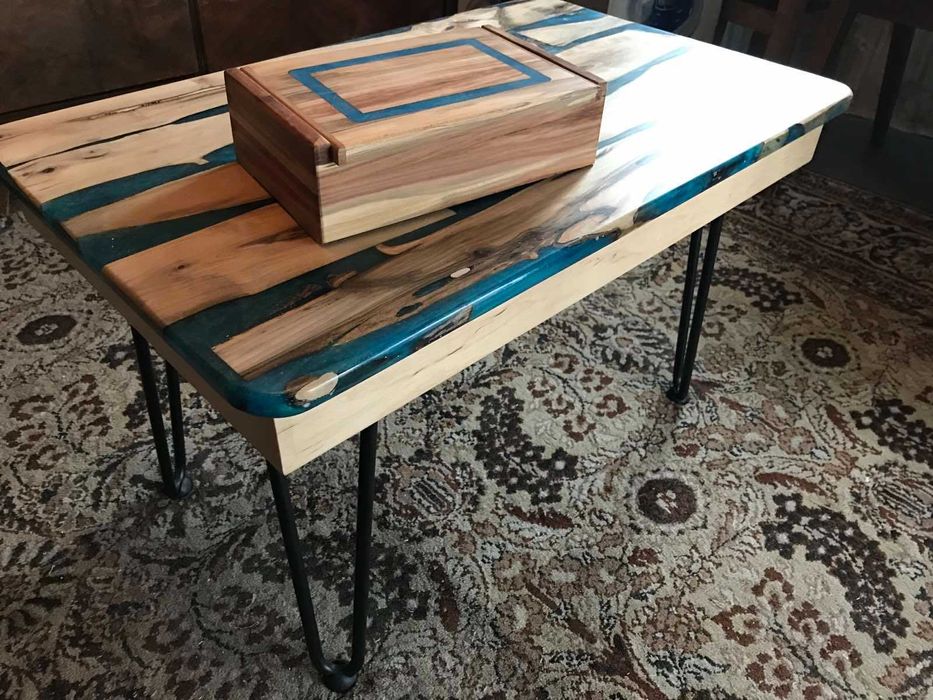 Холна масичка и Кутия за бижута