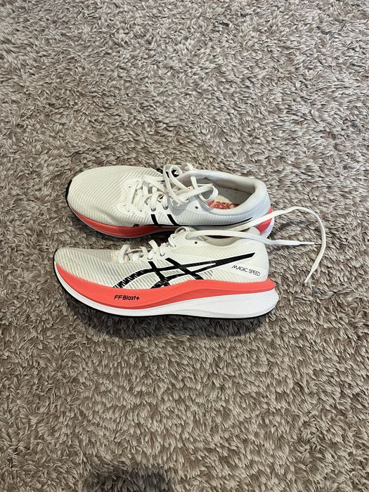 Asics Magic Speed 3-оригинални дсмски маратонки