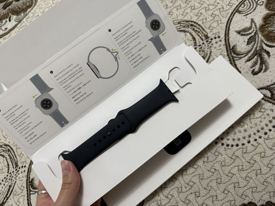 Продам часы apple watch se 44mm