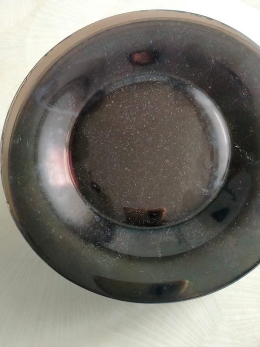 Тарелки черного цвета