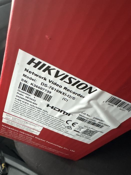 Hikvision DS-7616NXI-I2/S AcuSense NVR 16 Canale 4K
