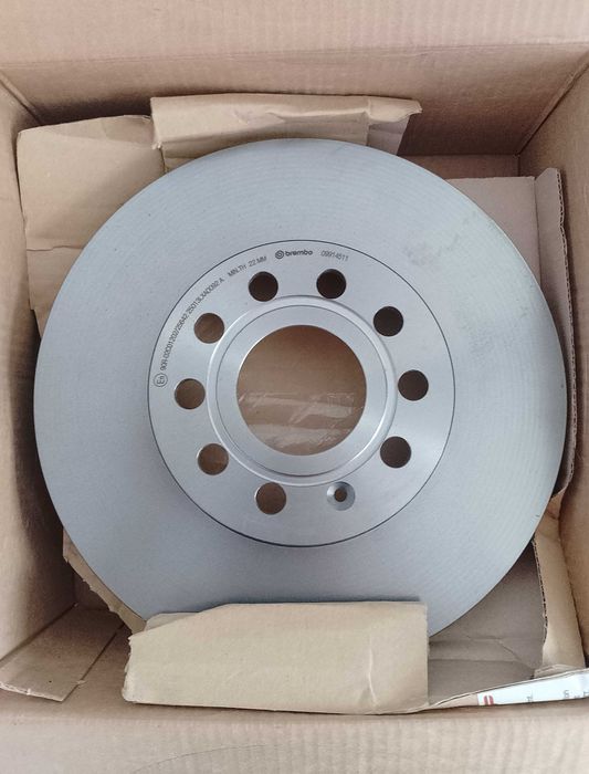 Discuri de frana ventilate, Brembo OE Supplier, Made în Italy