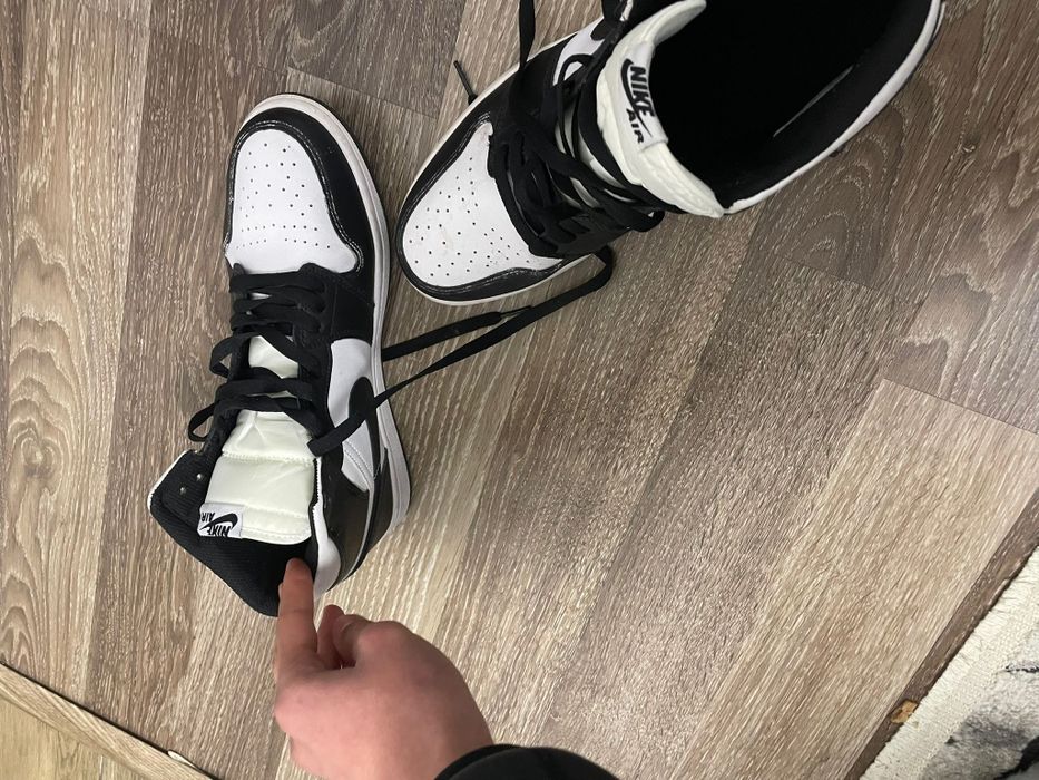 Air jordan 1, mărimea  44 ,in stare buna