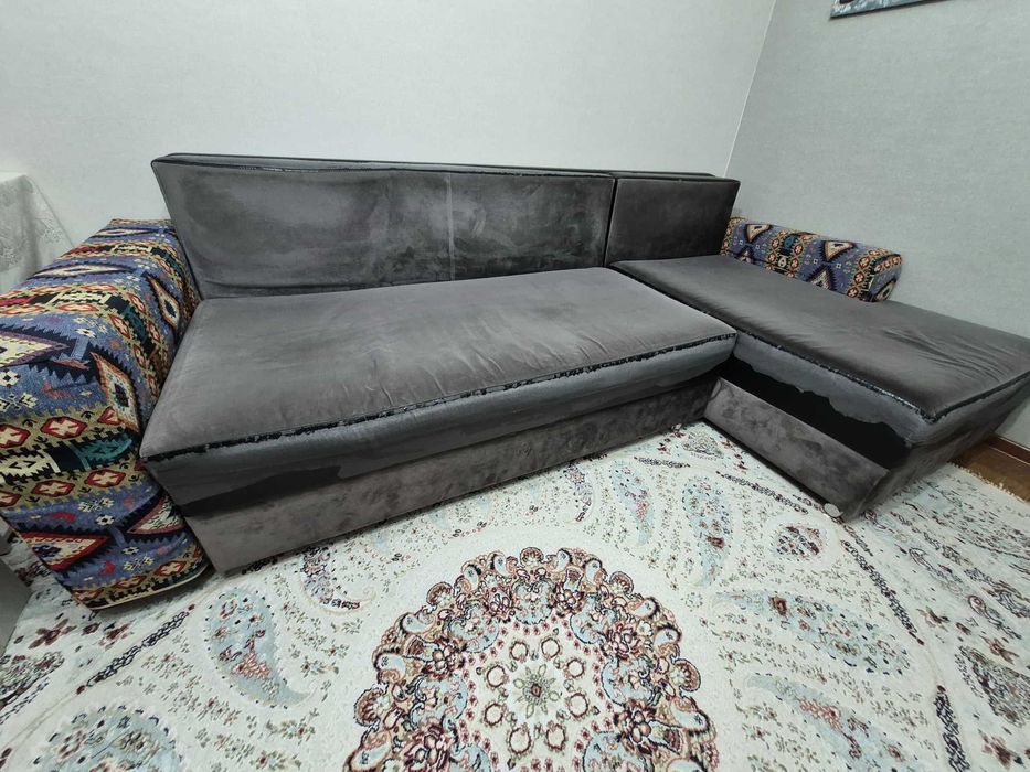 Диван для гостиной