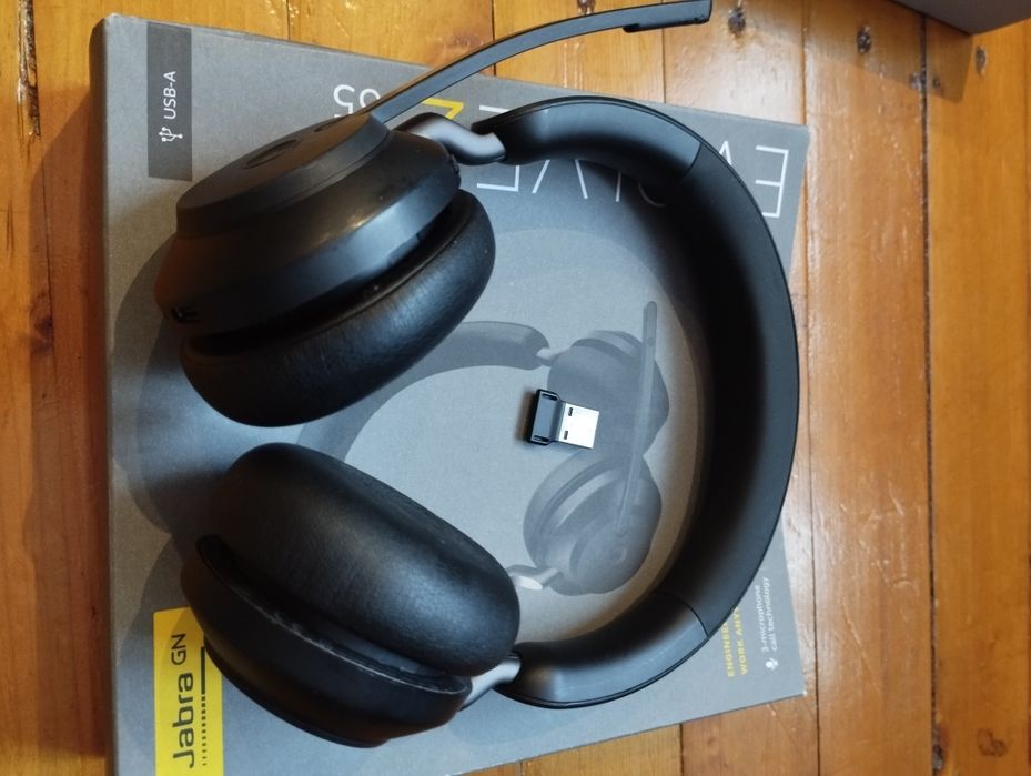 Слушалки Jabra evolve 2