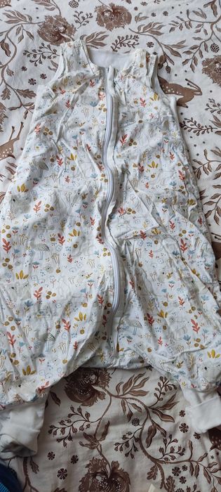 Детски чувал за спане с крачета