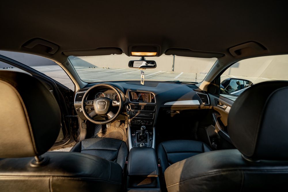 Audi Q5 quattro 2012
An 2012
Motor 2.0 tdi
Cutie manuala
Preț 12.990