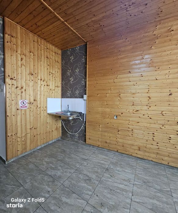 Spatiu comercial de inchiriat zona Decebal Oradea