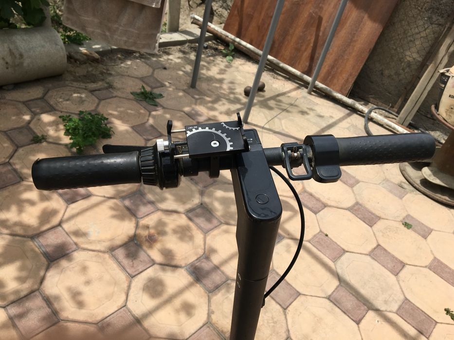 Электросамокат GT MAX