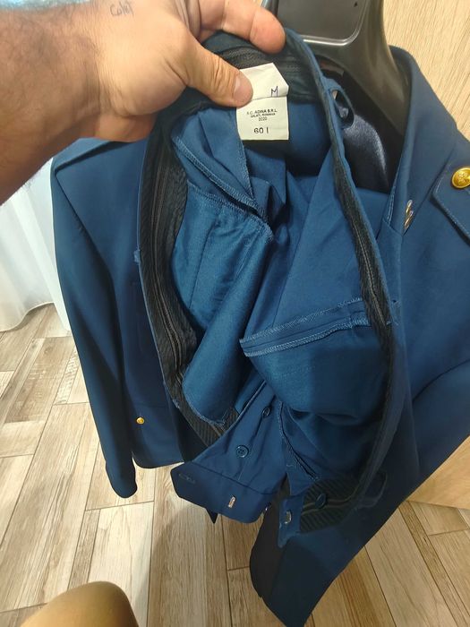 Tinuta militara aviatie, bocanci pelerina ploaie, camasa bluza