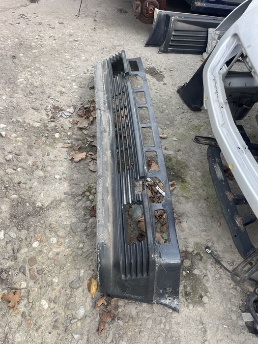 Добавка предна броня BMW E30 BBS