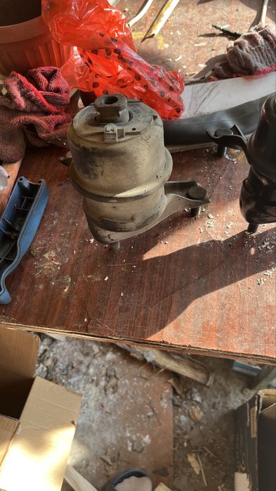 Опора двигателя Камри 45